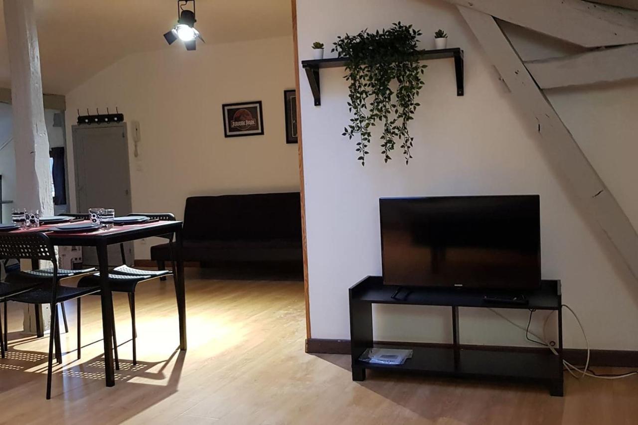 Cine Loft 55 M2 Centre Ville Châlons-en-Champagne Dış mekan fotoğraf